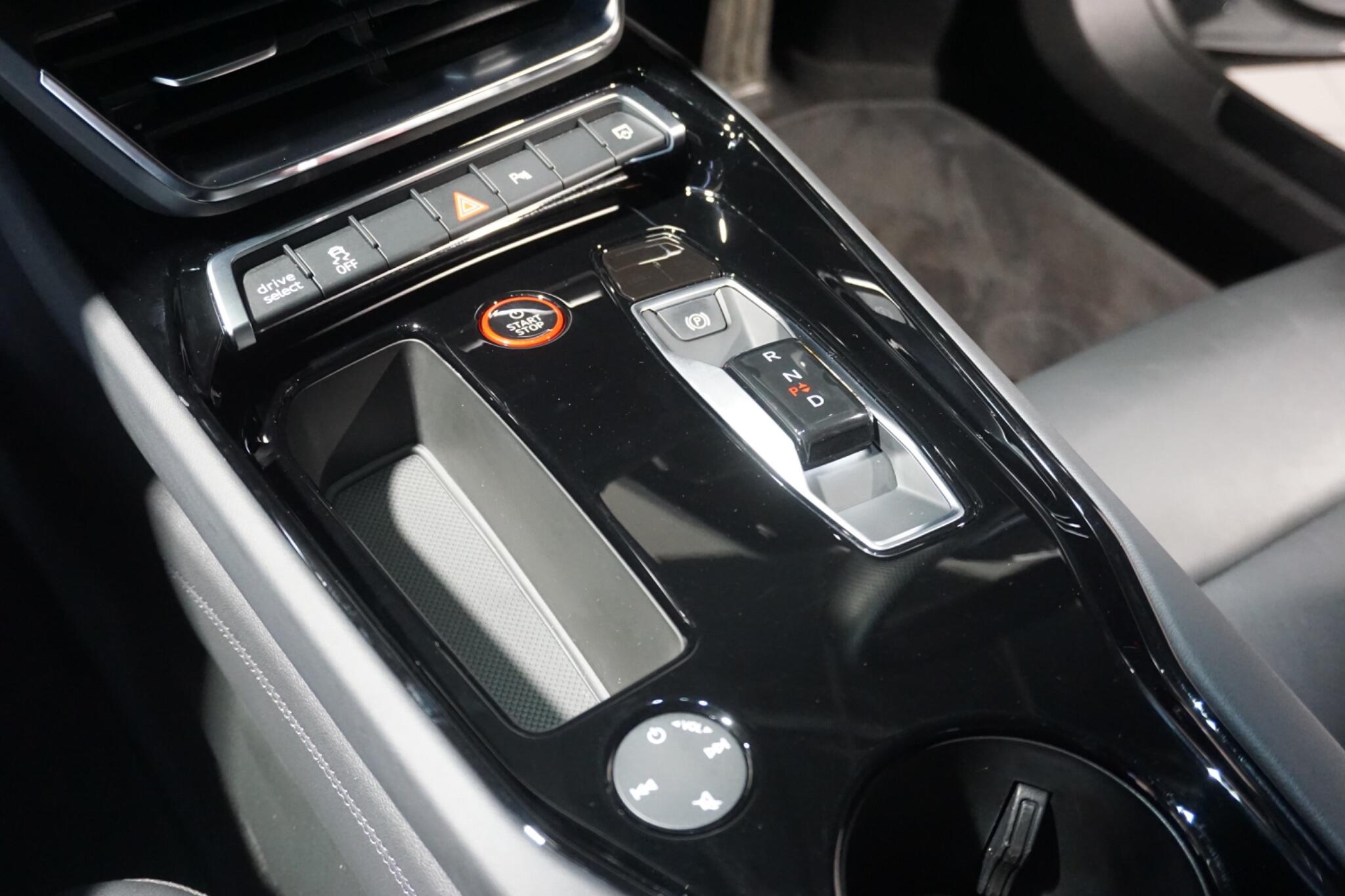 Audi e-tron GT 93.4kWh Saloon 4dr Electric Auto quattro (476 ps)